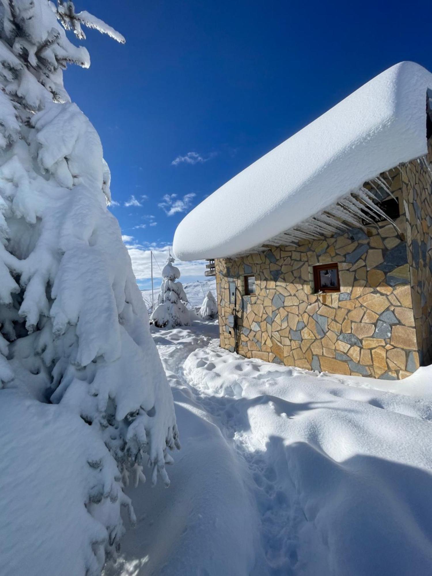 Villa 80 Kodra e Diellit Tetovo Esterno foto